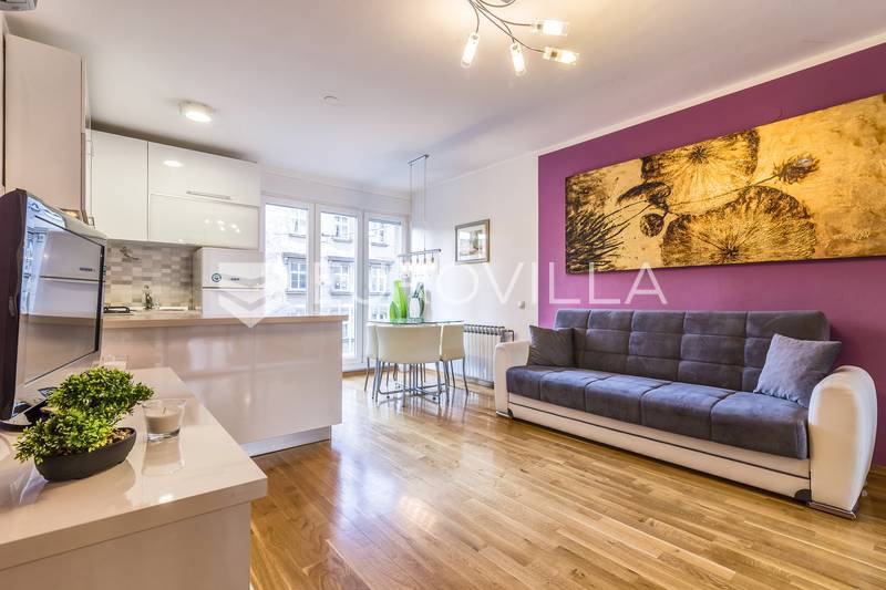 Appartamento ZAGREB, 900 €