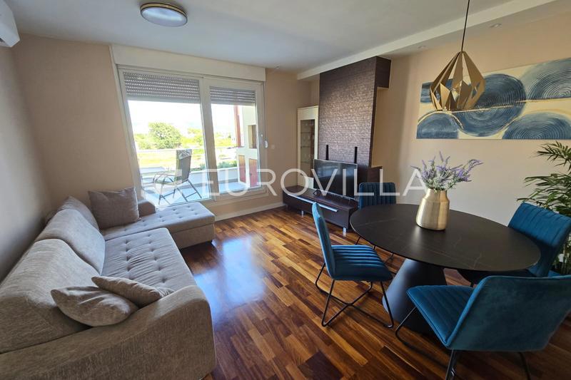 Appartamento SPLIT, 1.300 €