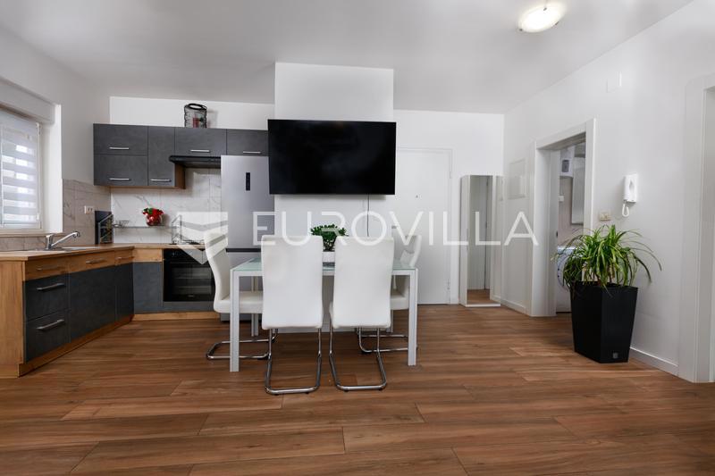 Квартира KASTAV, 190.000 €