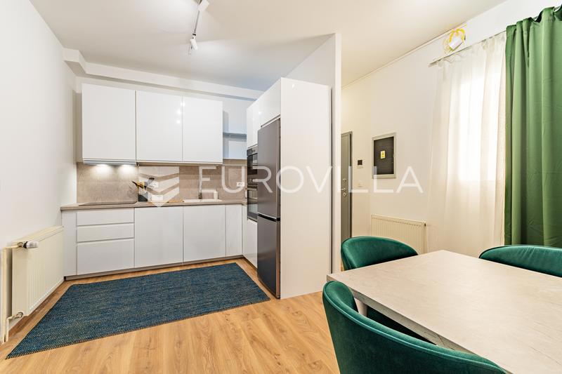 Appartamento VARAŽDIN, 1.000 €