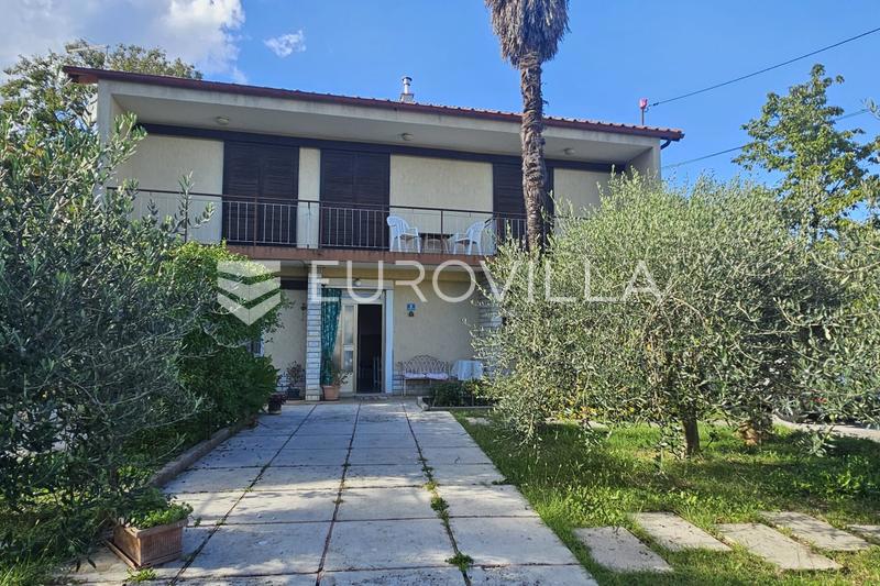 Дом LOVRAN, 730.000 €