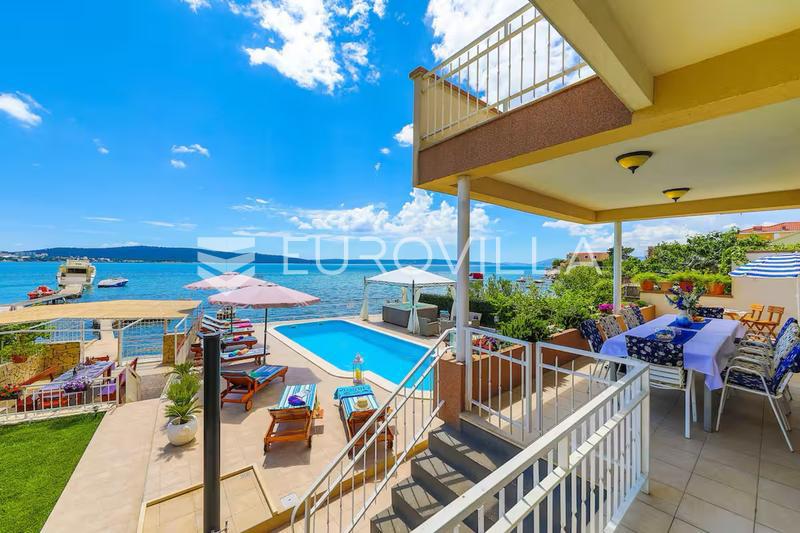 Дом KAŠTELA, 1.200.000 €