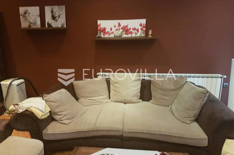 Appartamento ZAGREB, 800 €