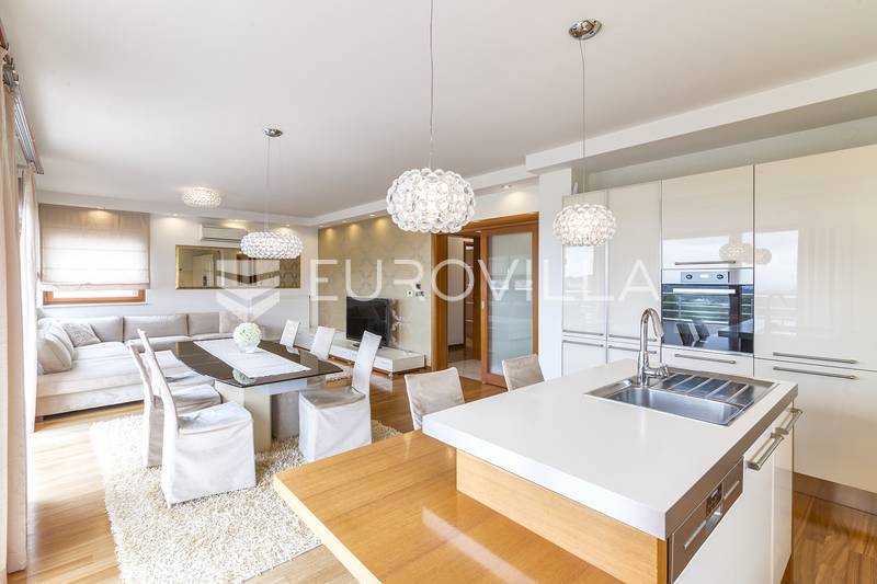 Квартира ZAGREB, 2.300 €