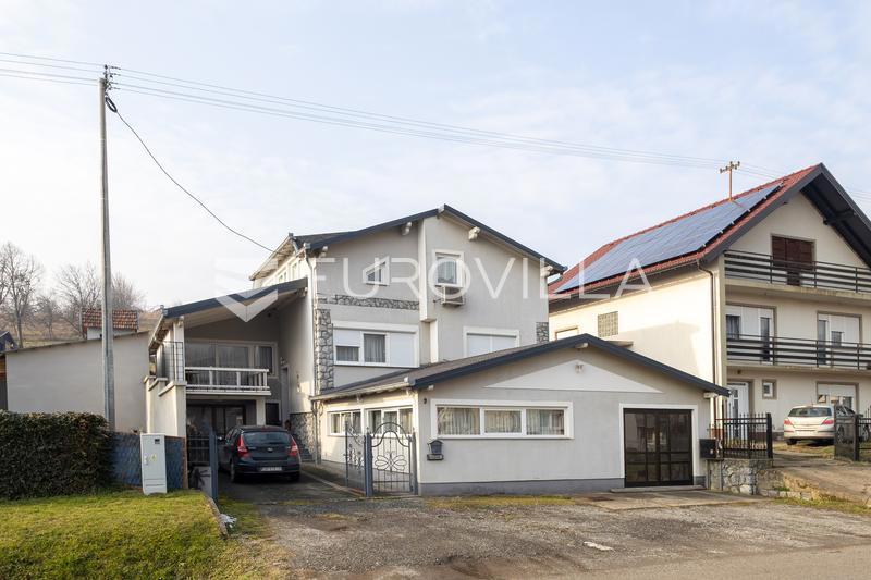 Дом SIBINJ, 200.000 €