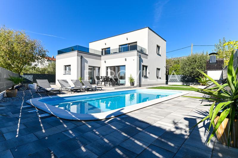 Casa KAŠTELA, 850.000 €