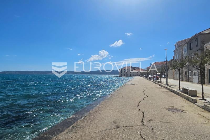 KAŠTEL STARI