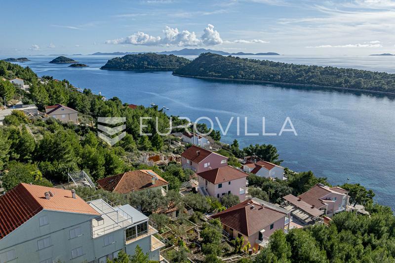 VELA LUKA
