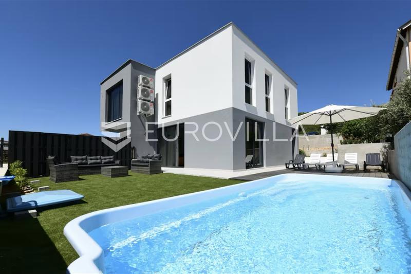 Casa NOVALJA, 590.000 €