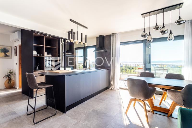 Квартира KAŠTELA, 2.000 €