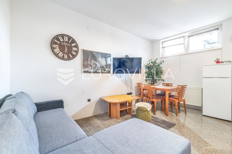 Appartamento ZAGREB, 550 €