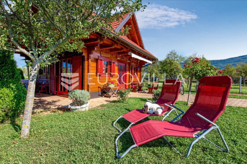 Casa OTOČAC, 187.000 €