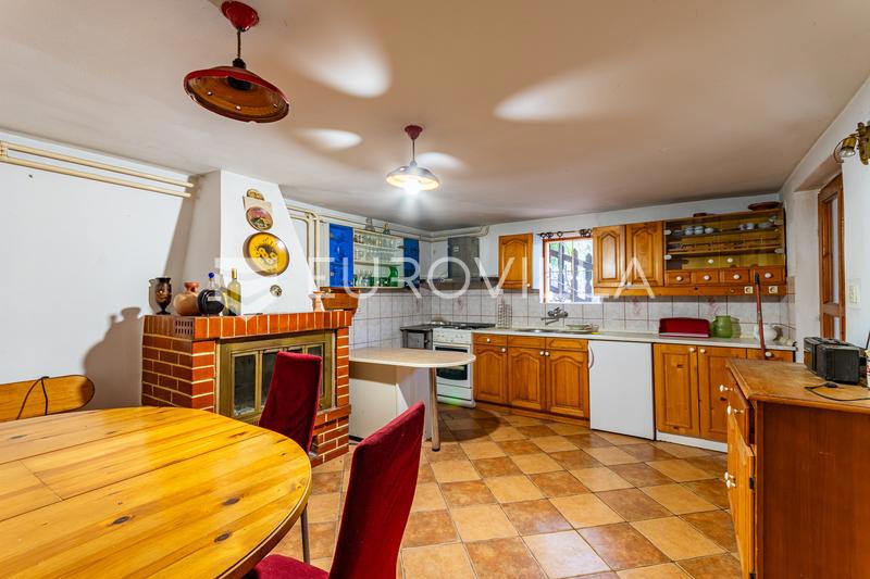 Дом SVETI MARTIN NA MURI, 120.000 €