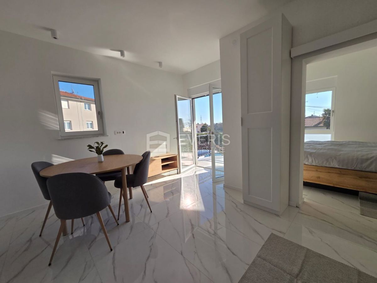 Appartamento KASTAV, 600 €