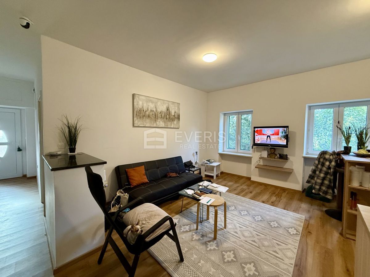 Appartamento RIJEKA, 700 €