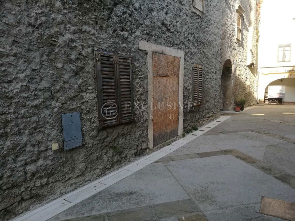 SENJ