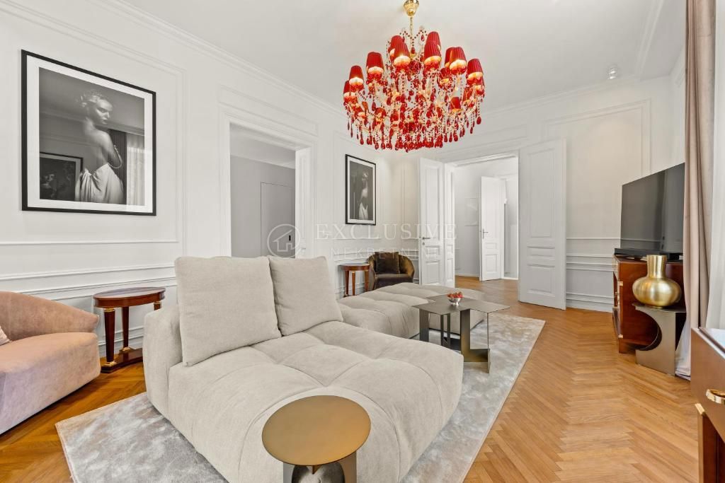 Appartamento OPATIJA, 2.300 €