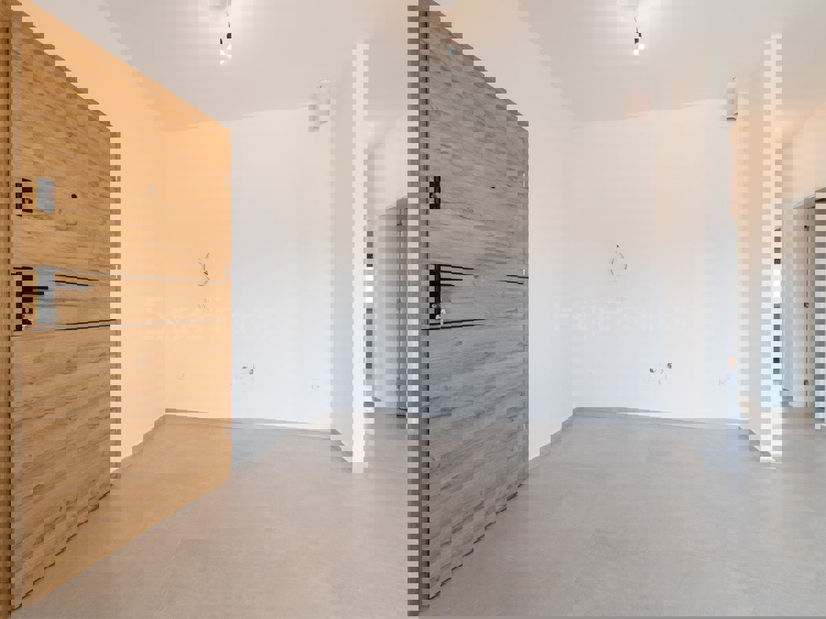 TAR