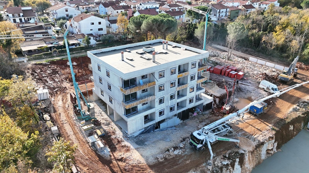 Poreč - Novogradnja, stanovanje 1. nadstropje 78,10 m2
