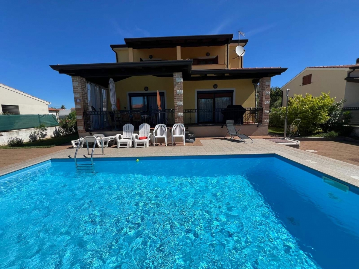 Дом POREČ, 399.000 €
