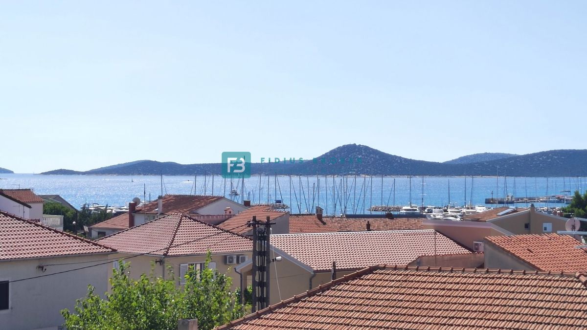 VODICE, new, 2nd floor + roof terrace, elevator, 250 m to the waterfront, panoramic sea view