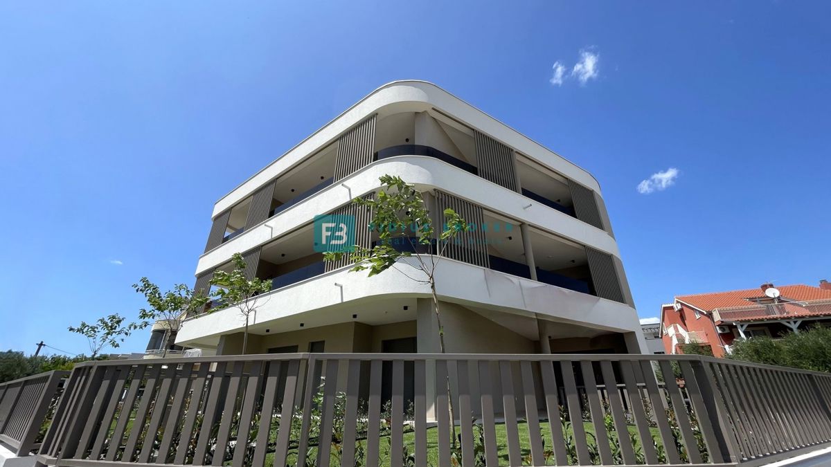 VODICE, new, top location, 50 m to the beach, 1st floor, terrace, elevator