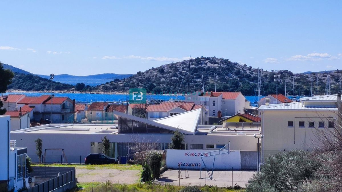 Appartamento TRIBUNJ, 339.000 €