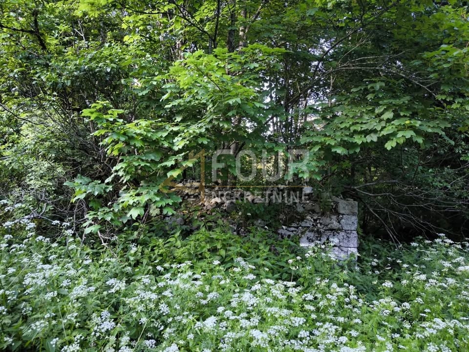 Участок SENJ, 46.700 €