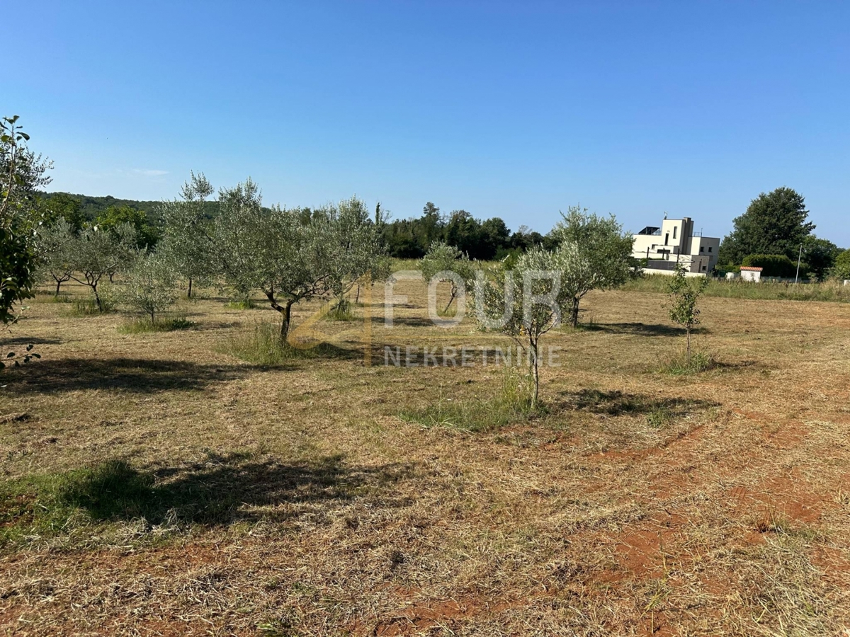 Terreno POREČ, 593.000 €