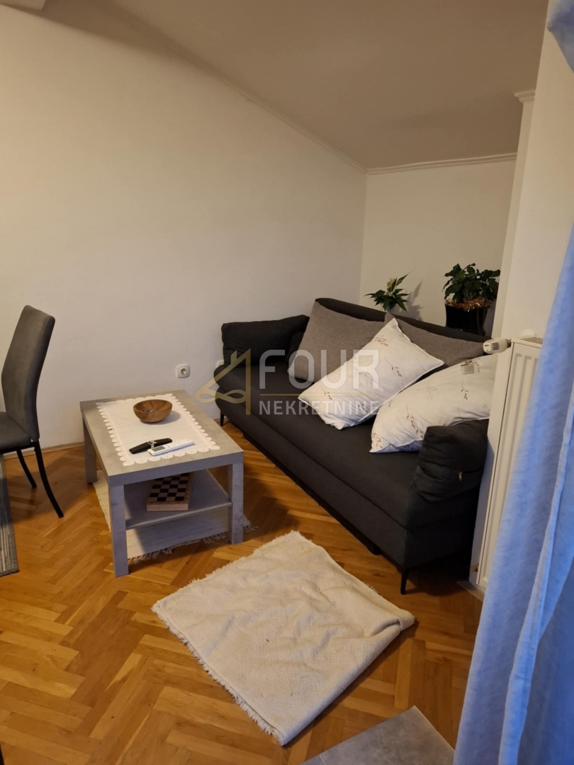 Appartamento RIJEKA, 600 €