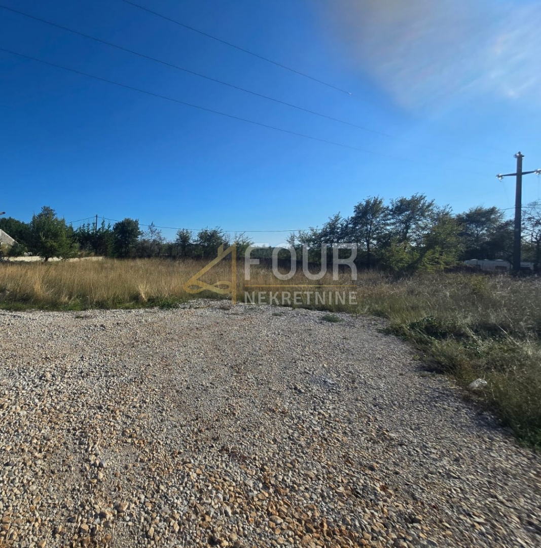 Terreno VODNJAN, 83.000 €