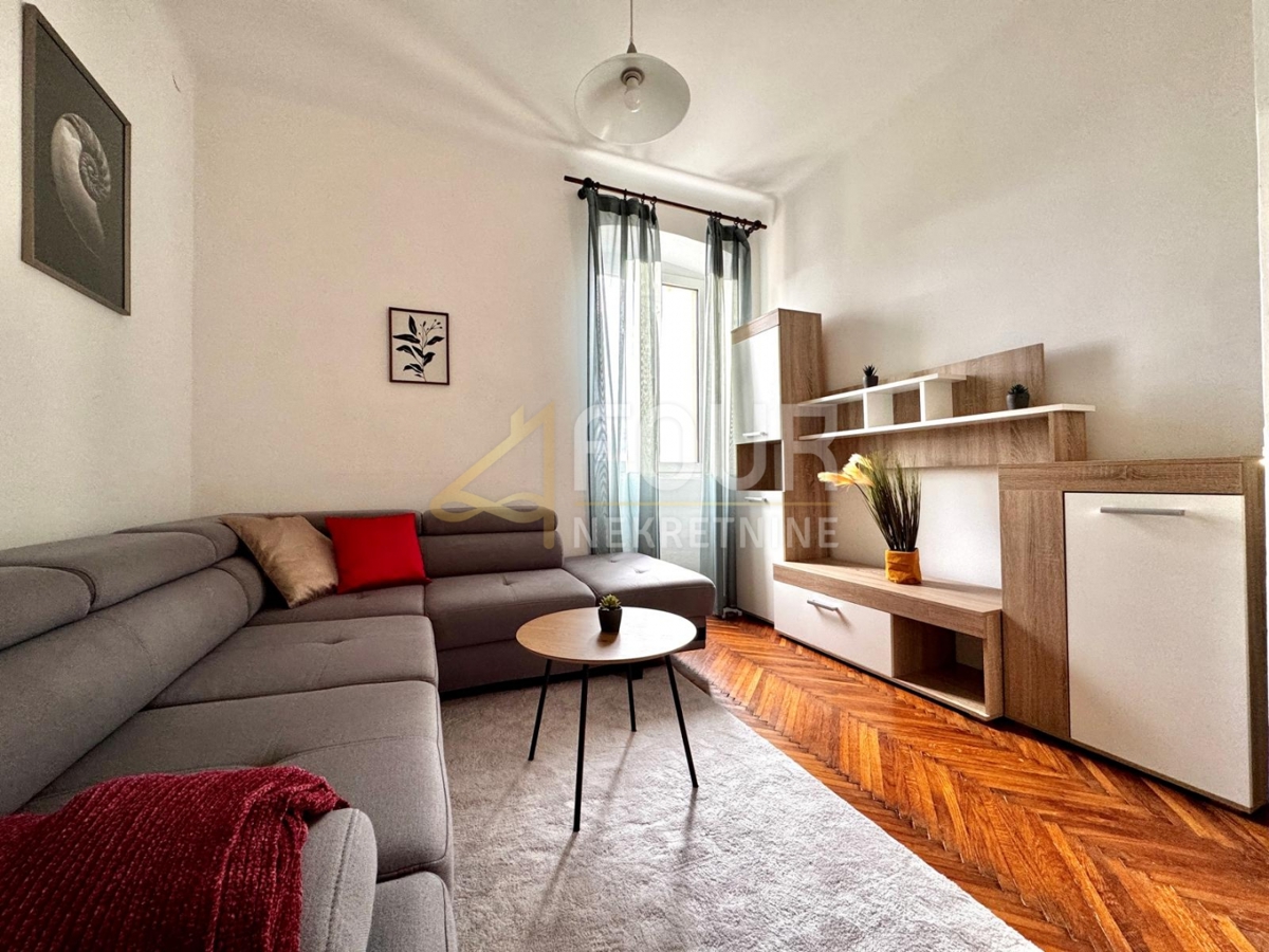 Appartamento RIJEKA, 780 €