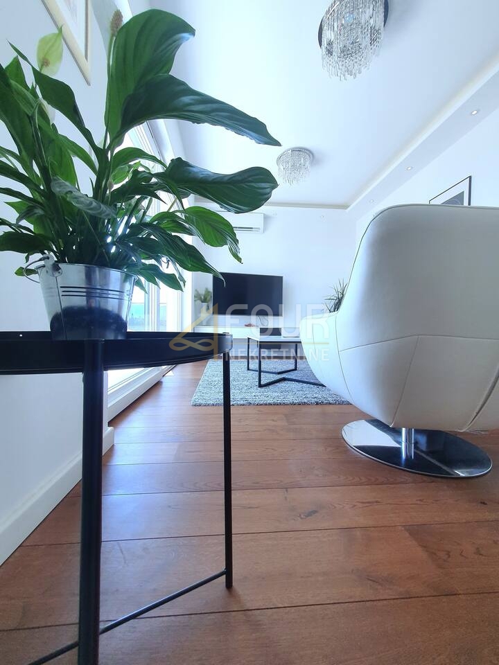 Appartamento RIJEKA, 490.000 €