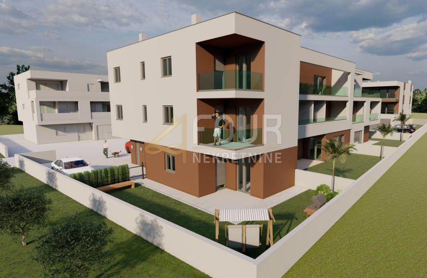 Istra, Pula, Valmade, 1s+db, lođa, novogradnja