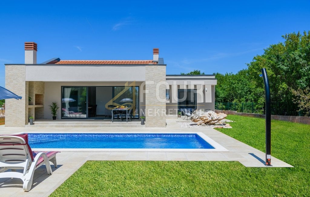 Casa LABIN, 490.000 €