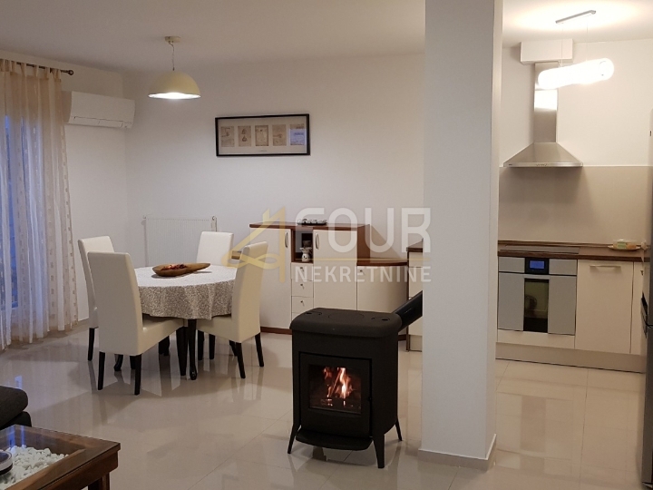 Appartamento ČAVLE, 254.000 €