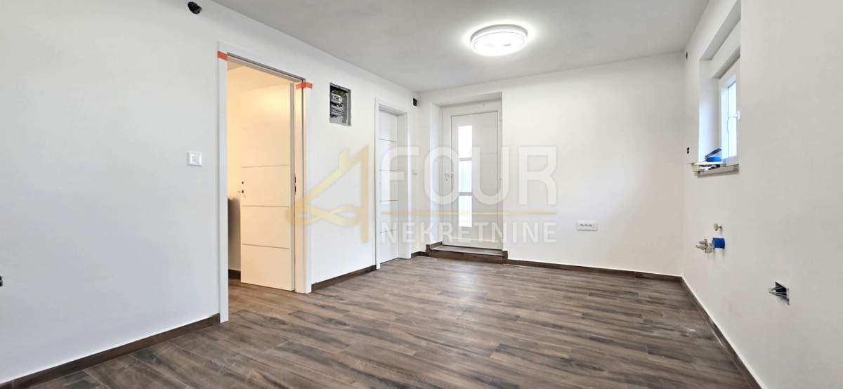 Appartamento PULA, 129.000 €