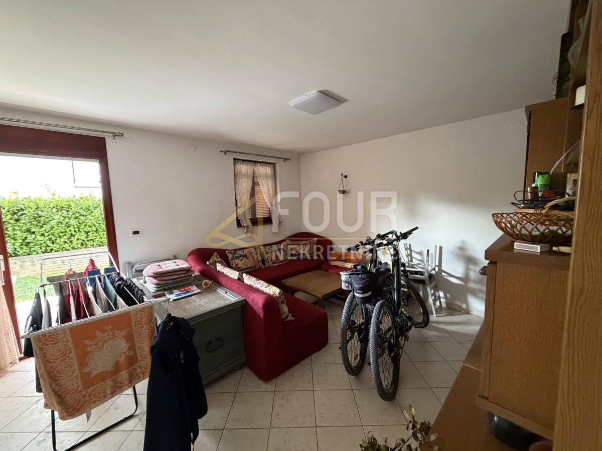 Appartamento POREČ, 180.000 €