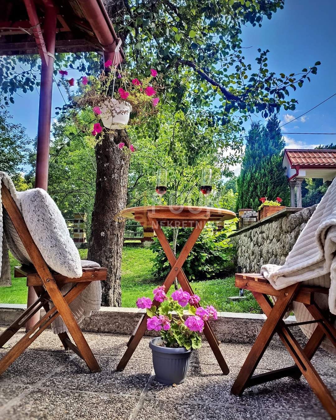 STARI LAZ