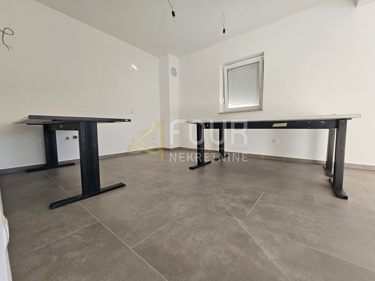 Квартира VIŠKOVO, 210.000 €