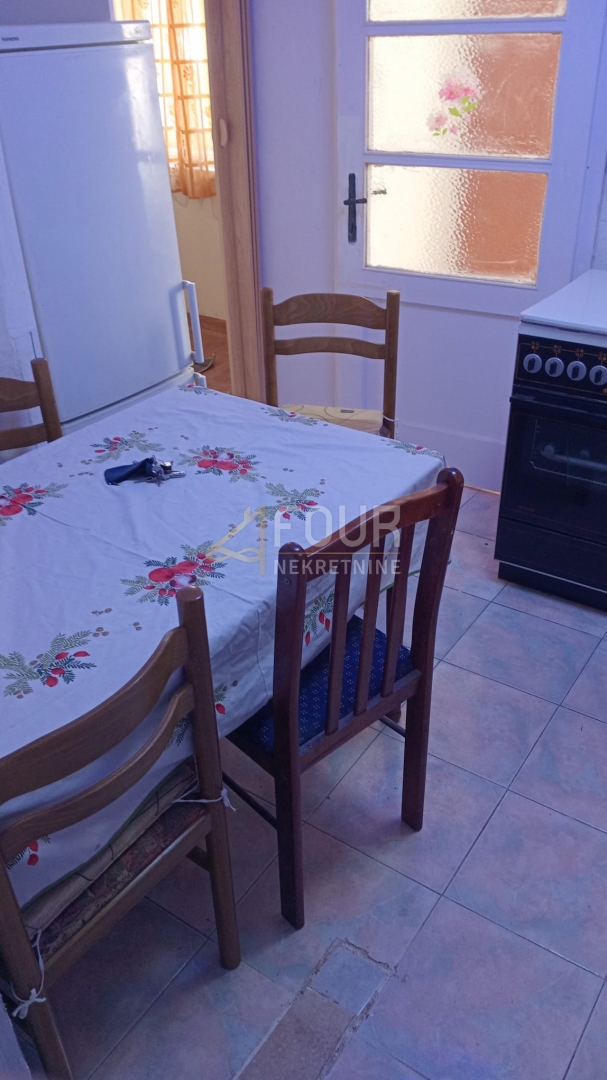 Appartamento BAKAR, 250 €