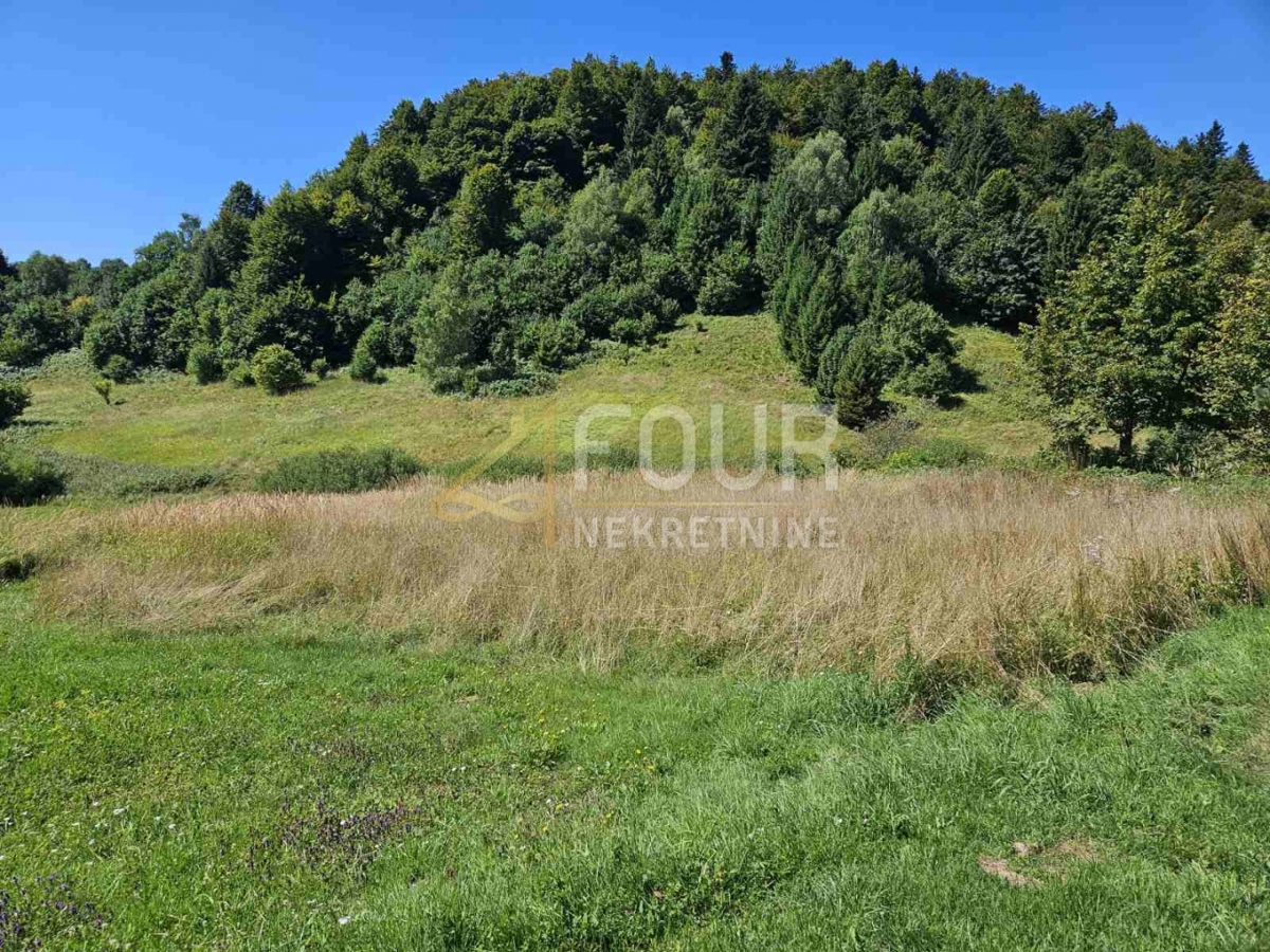 Terreno DELNICE, 109.000 €