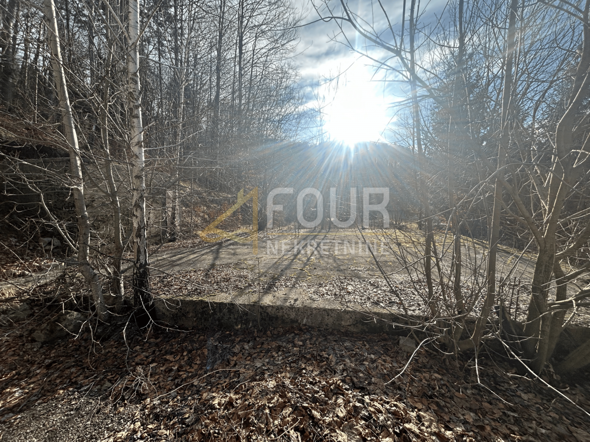 Terreno JELENJE, 199.000 €