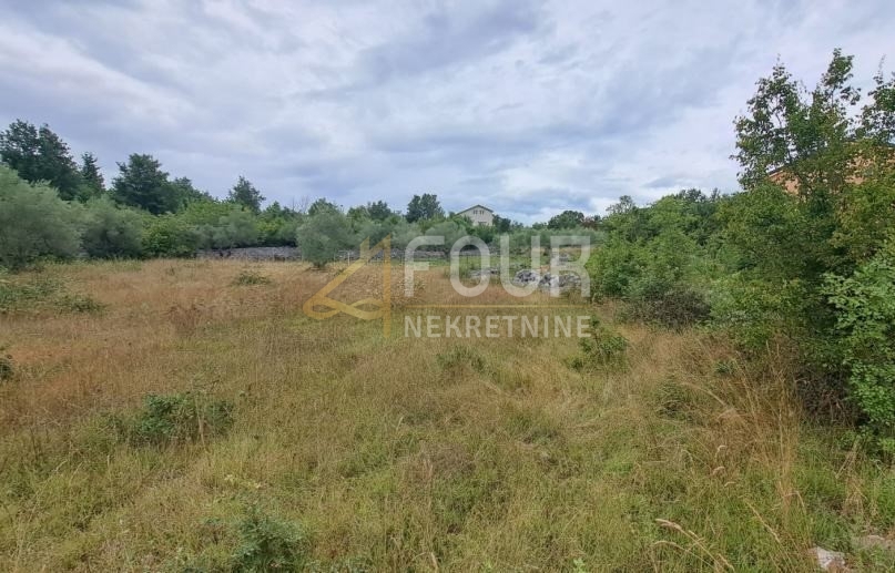 Terreno KRK, 264.000 €
