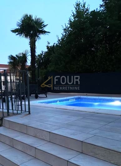 Appartamento OPATIJA, 202.500 €