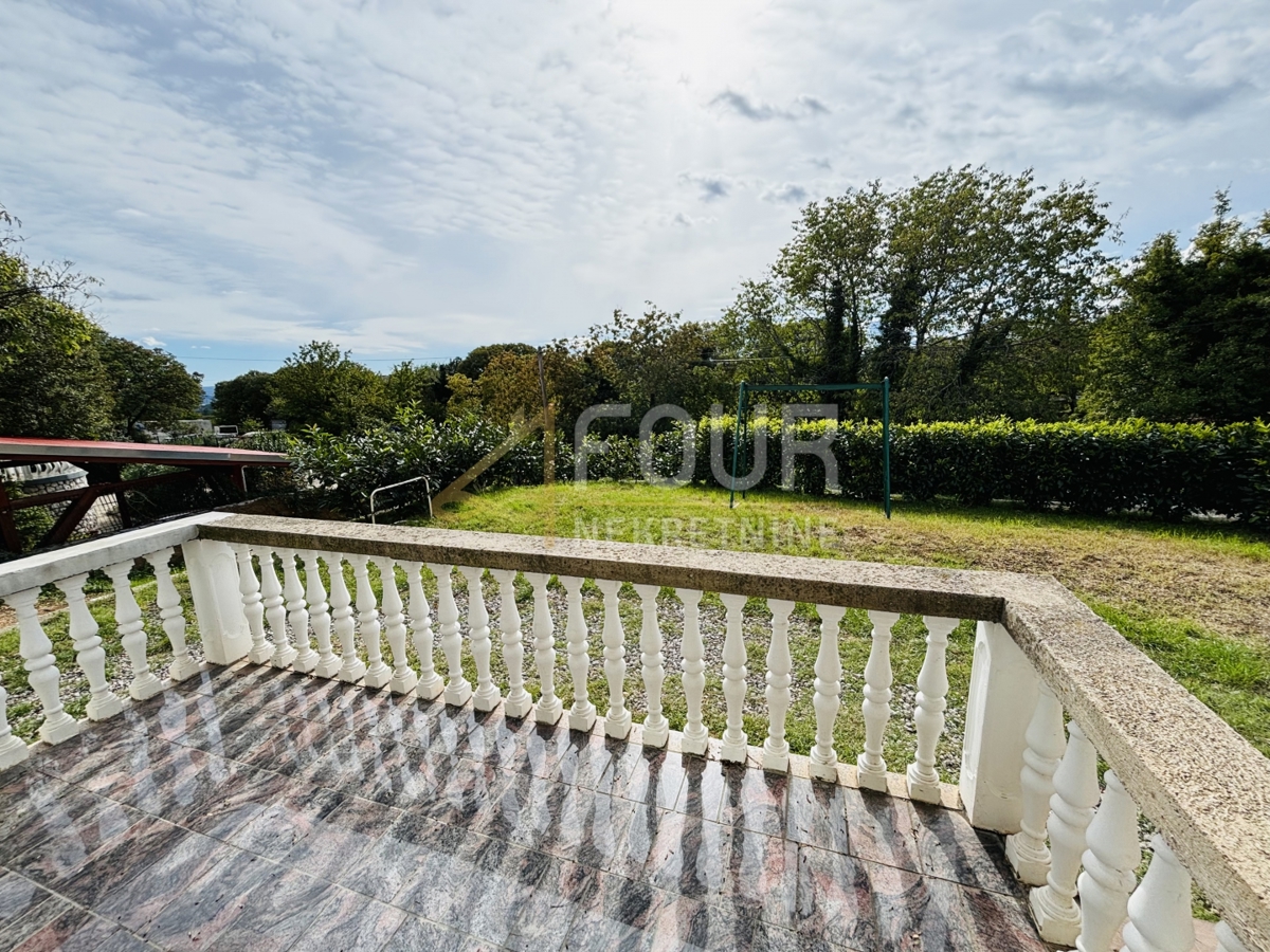 Appartamento BAKAR, 253.000 €