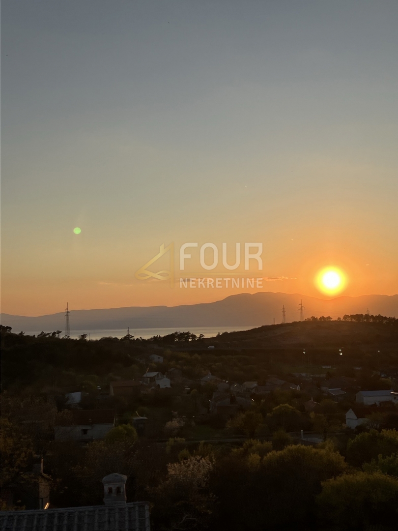 Дом BAKAR, 450.000 €