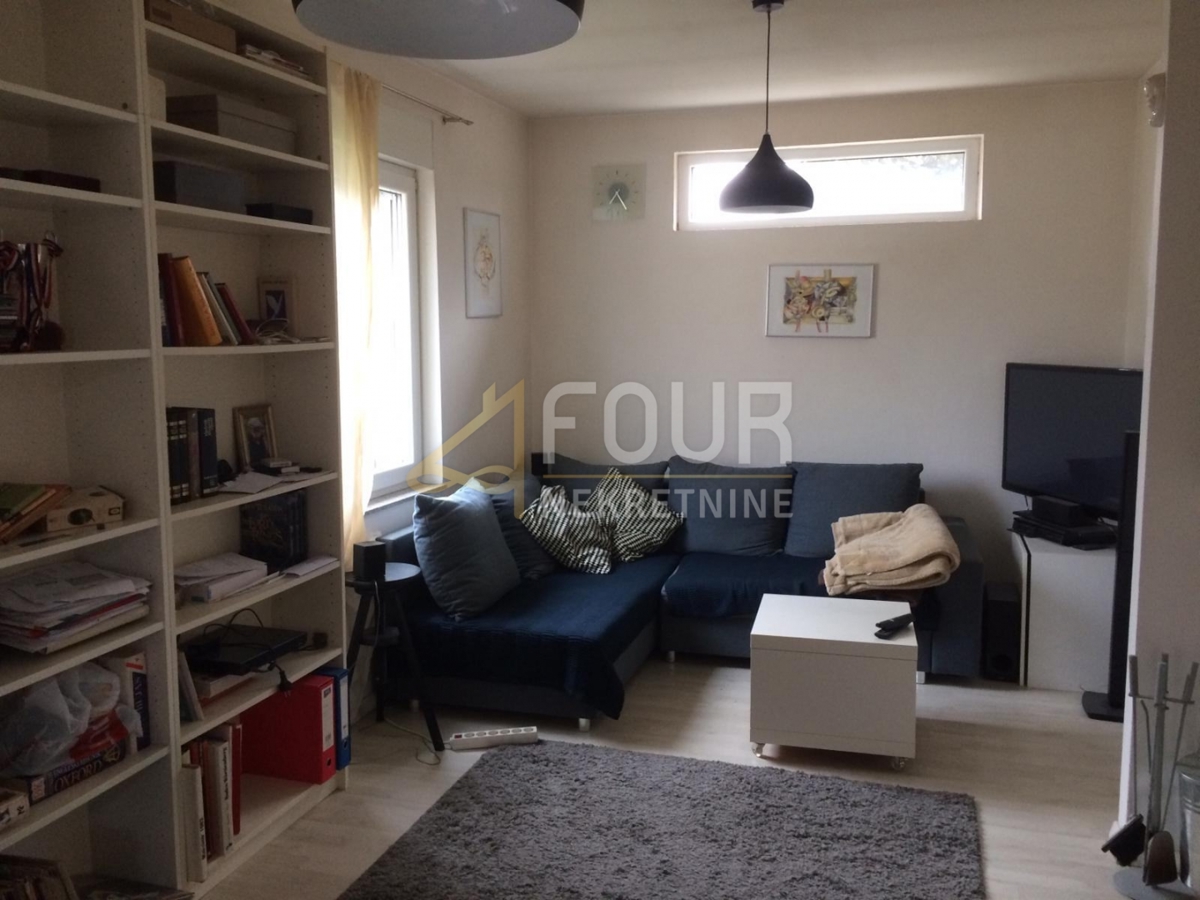 Дом ZAGREB, 350.000 €