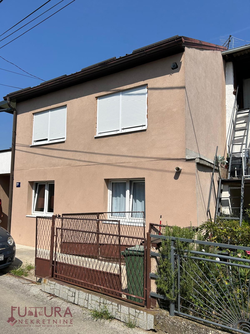 Дом ZAGREB, 4.000 €