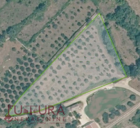 Участок POLIČNIK, 537.500 €